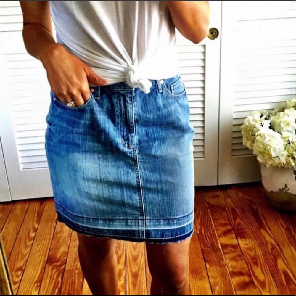 LOFT denim pencil skirt
